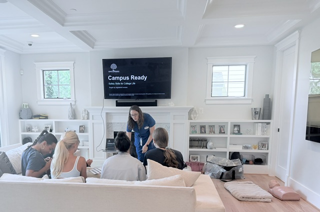 Mindful Beginnings instructor teaching a Campus Ready class in a family's living room